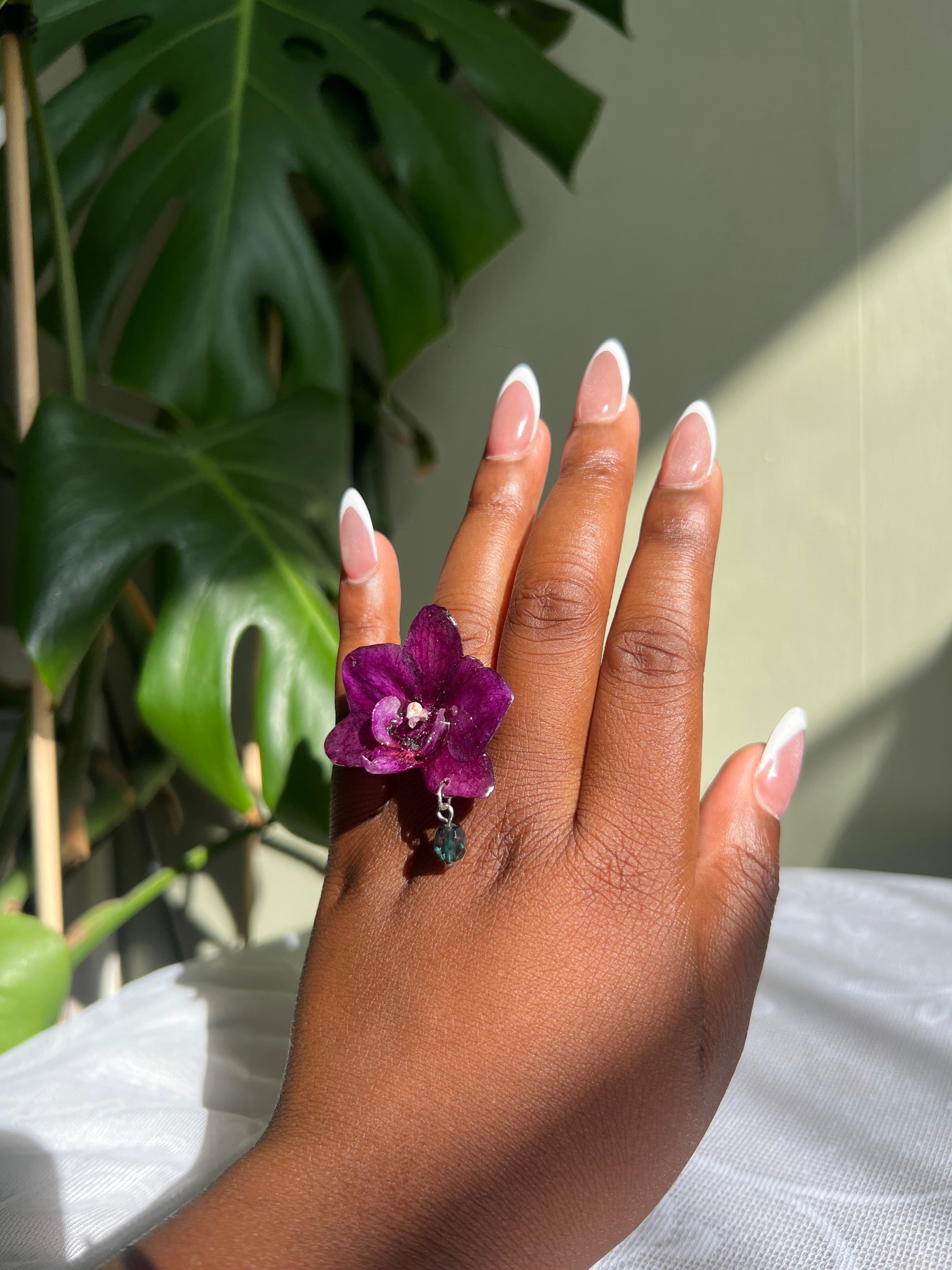 Mini Orchid Ring