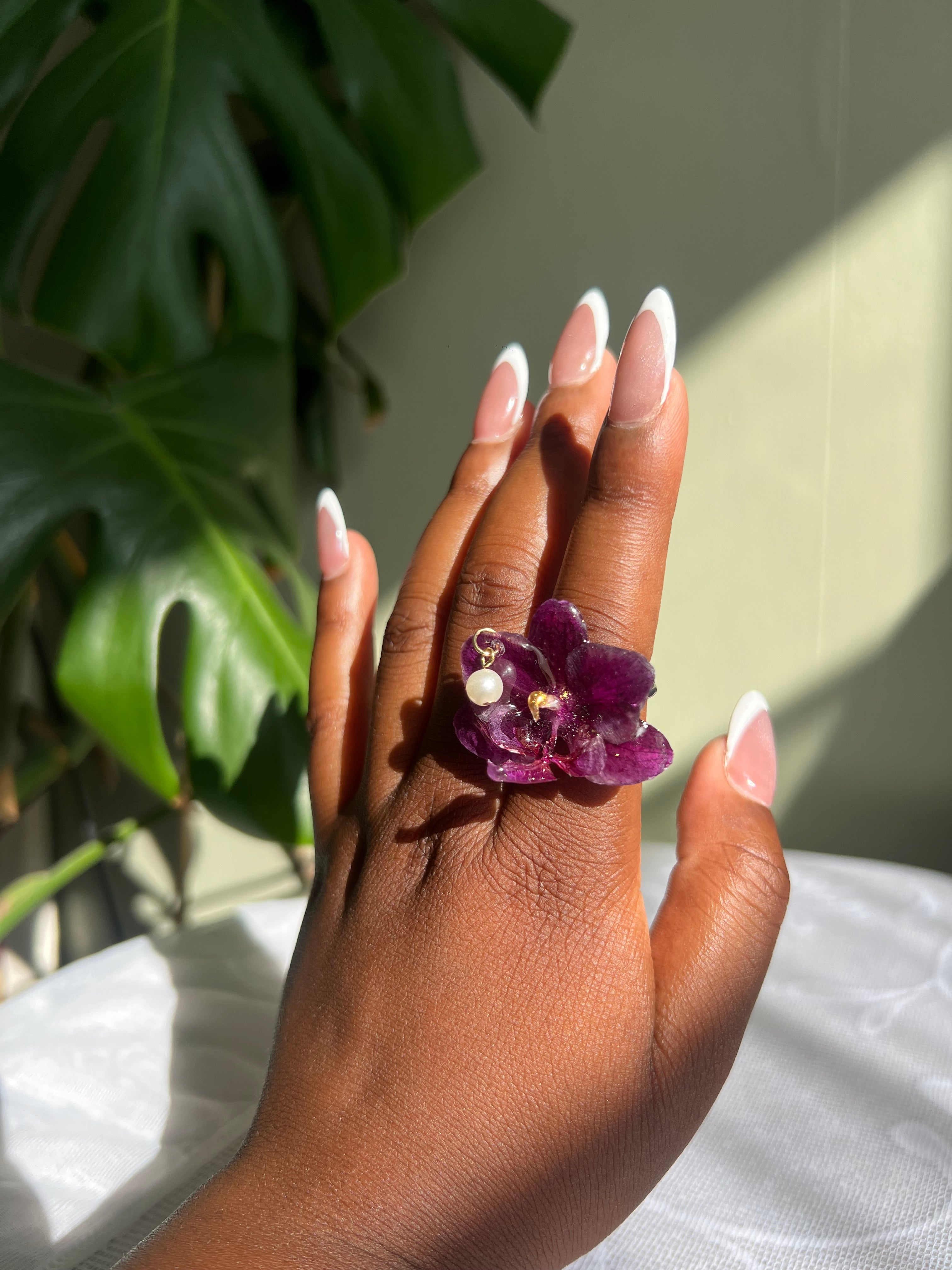 Mini Orchid Ring