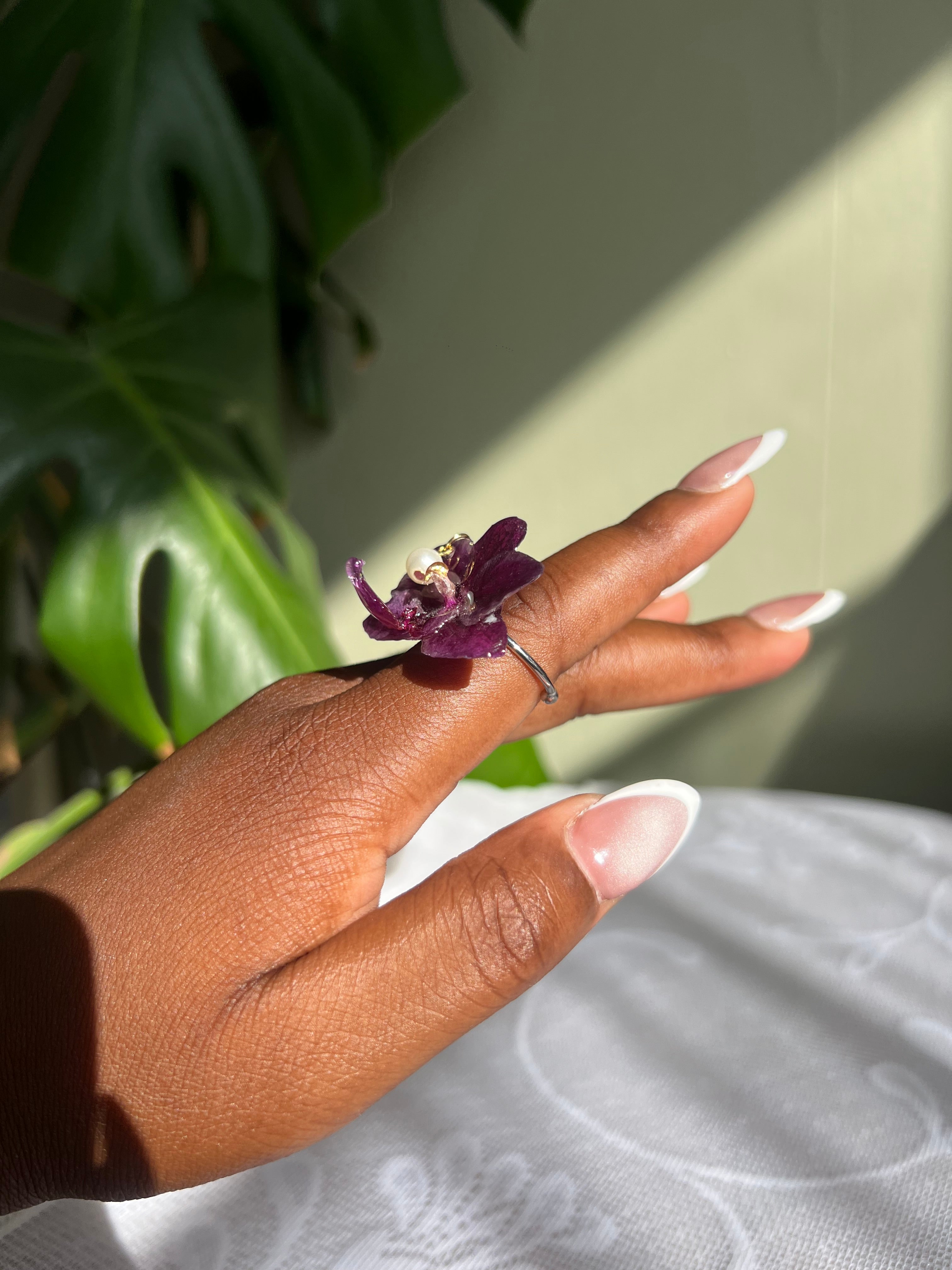 Mini Orchid Ring