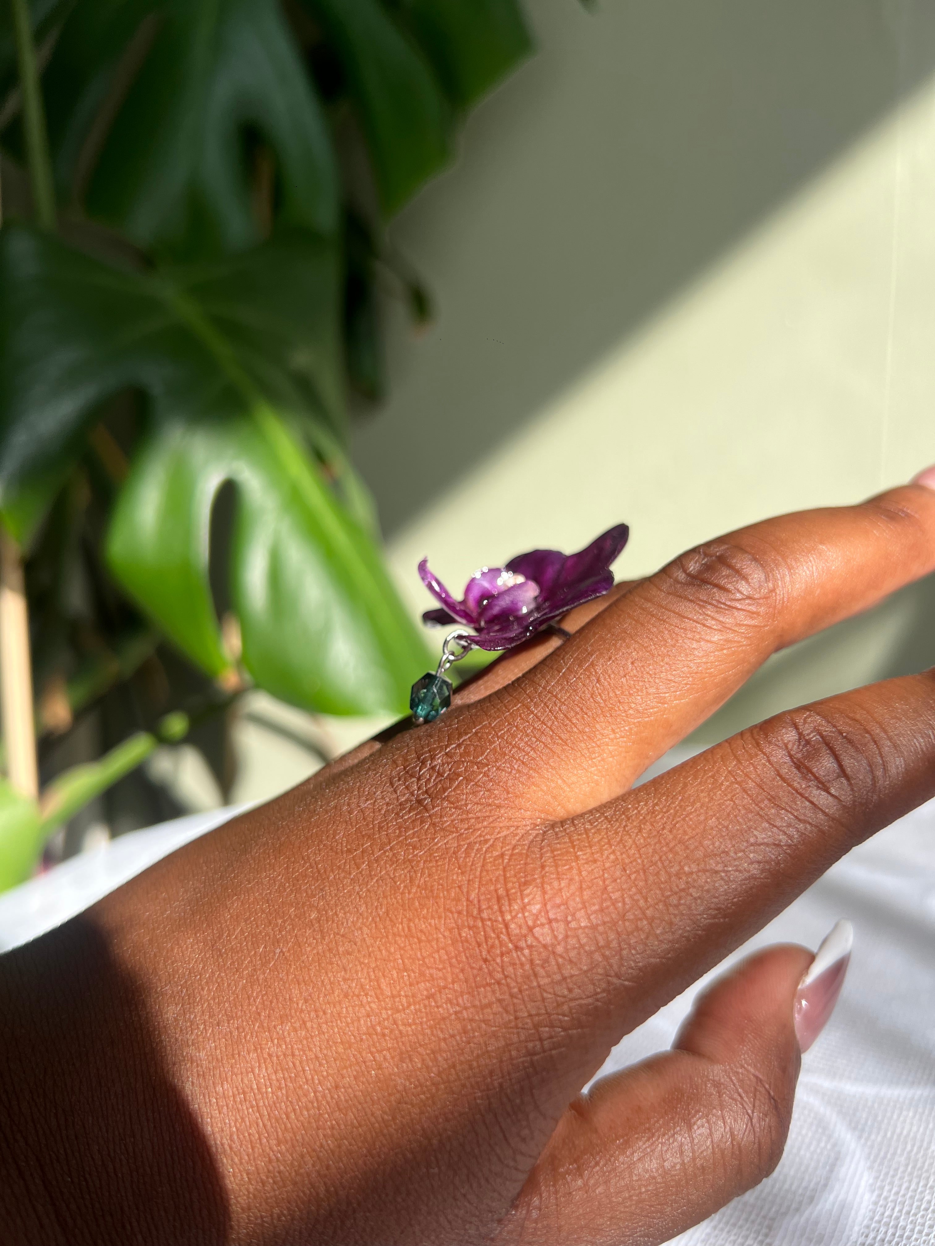 Mini Orchid Ring
