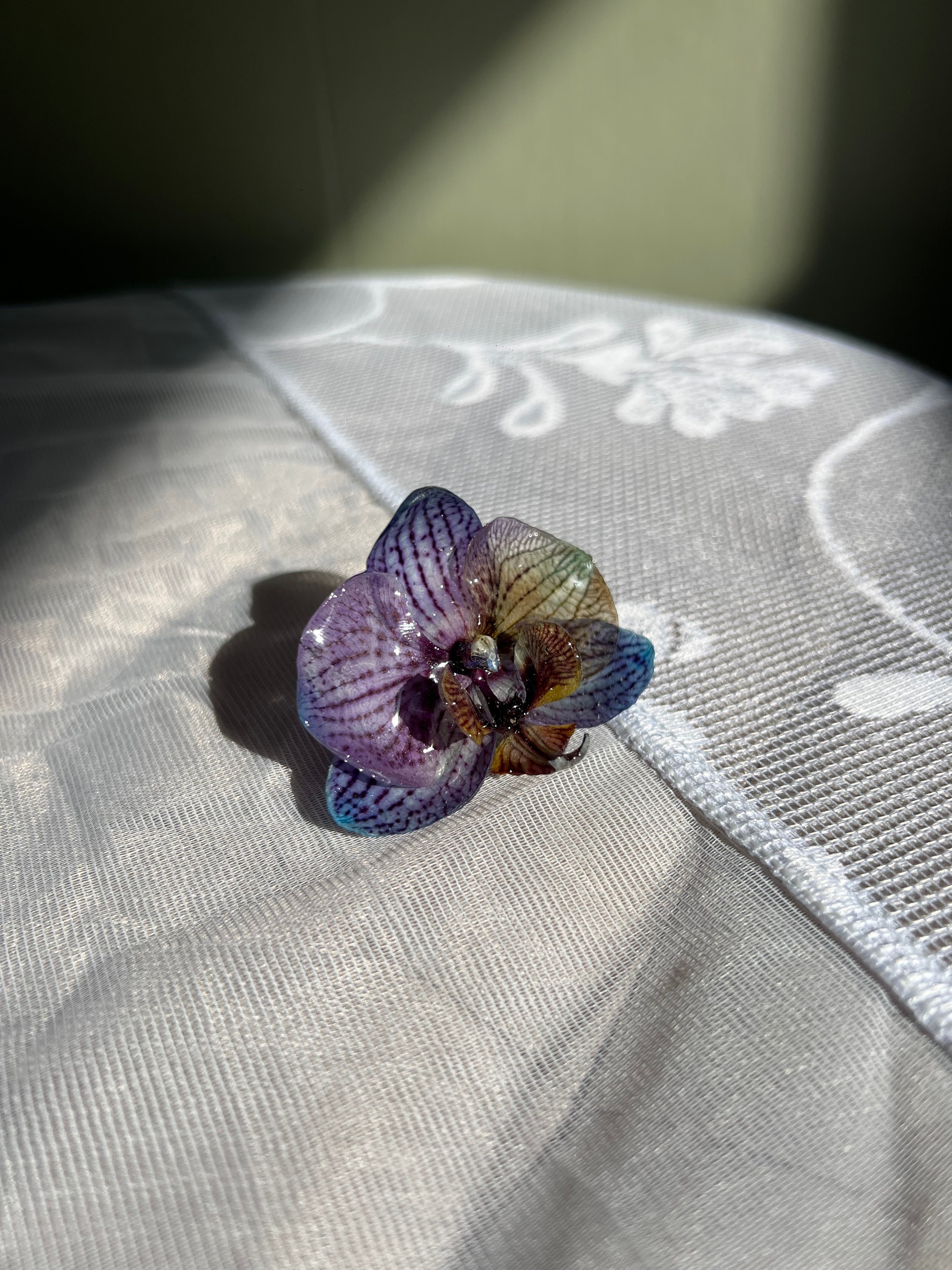 Large orchid Ring