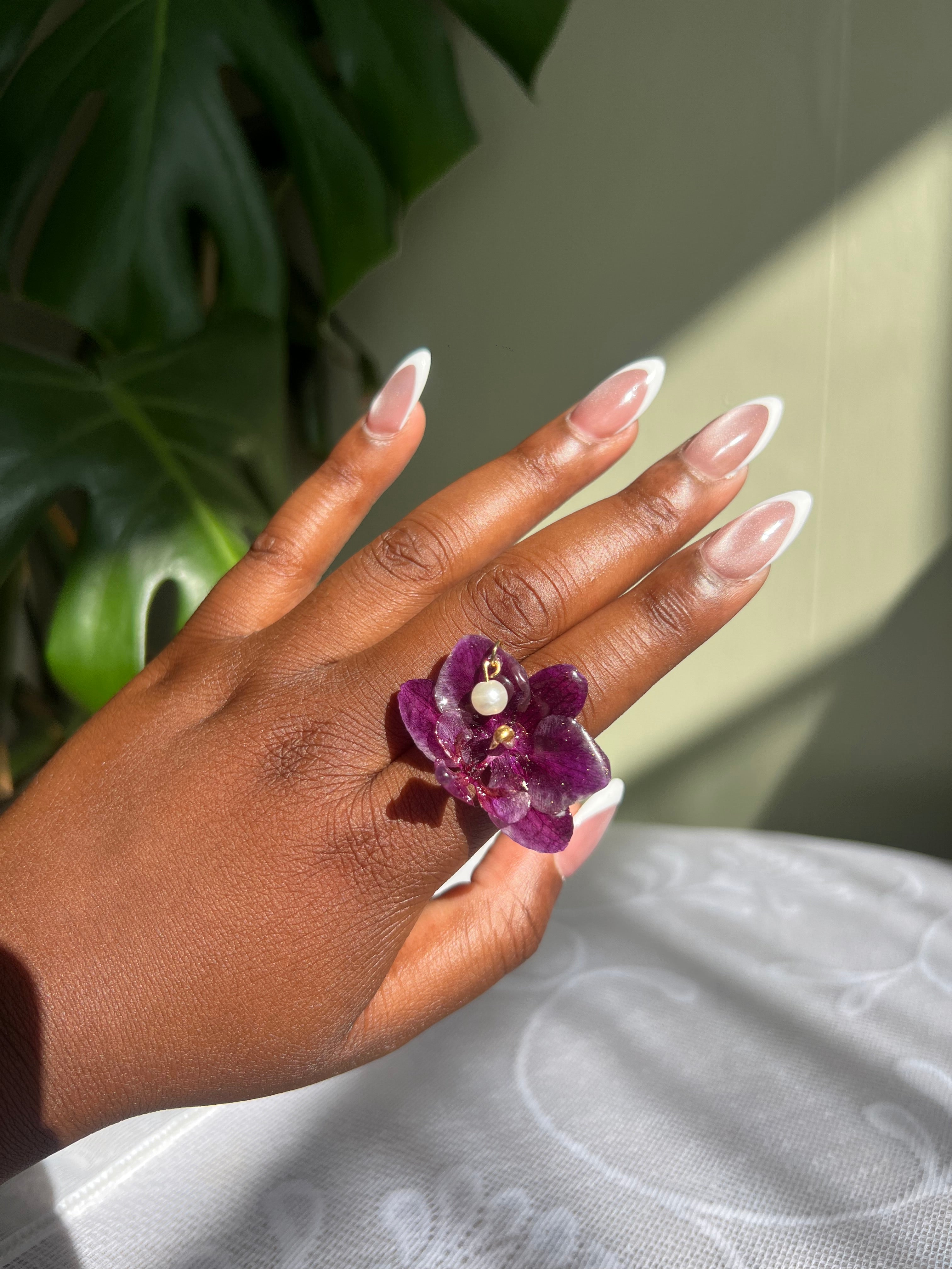Mini Orchid Ring