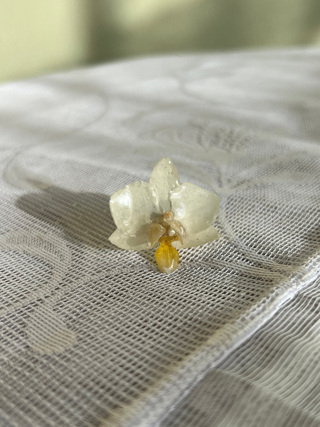 Mini Orchid Ring